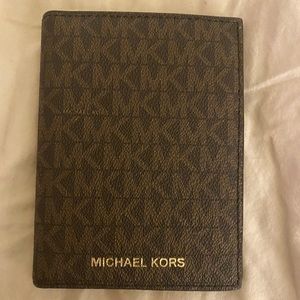 Michael Kors card holder/wallet